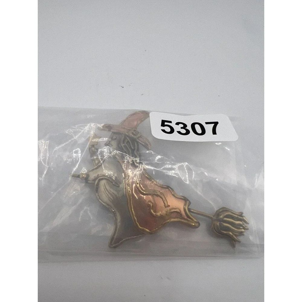 Vintage‎ Broomstick Brooch Halloween